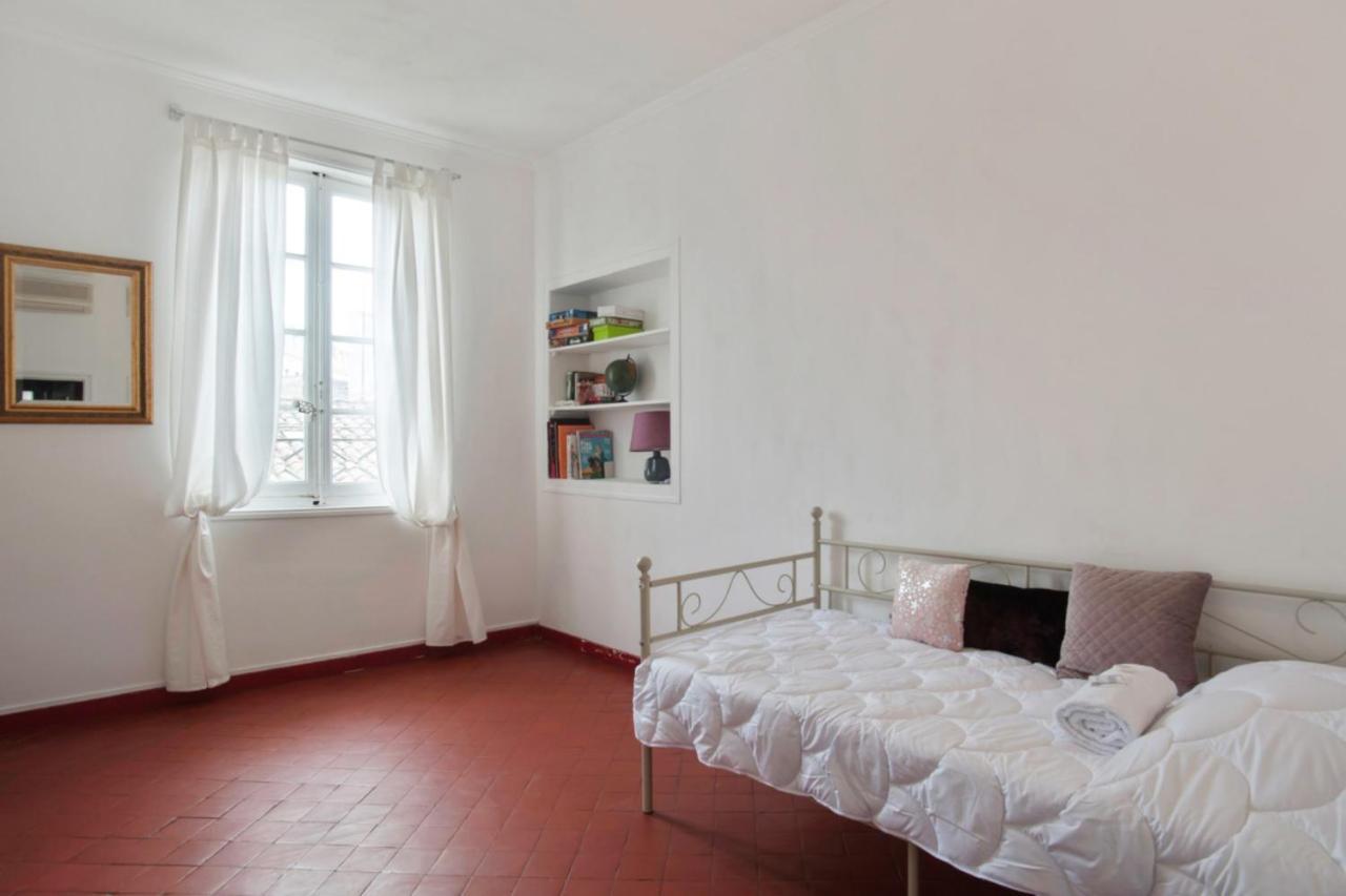 Charming And Large Duplex Flat With Beautiful Terrace In Avignon Apartamento Exterior foto